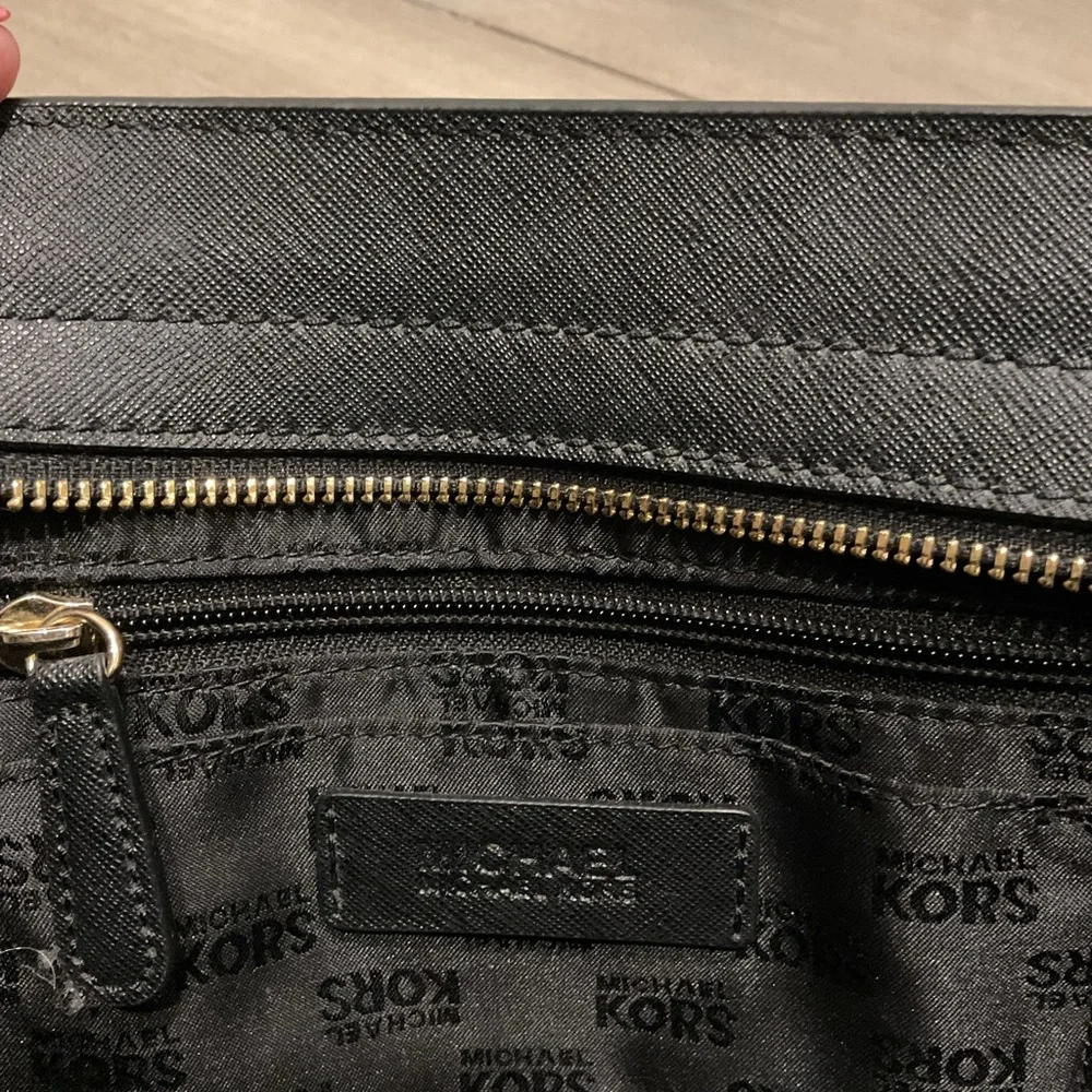 Michael Kors Tina Black Leather Small Tote Bag Satchel Crossbody Purse - Picture 5 of 8